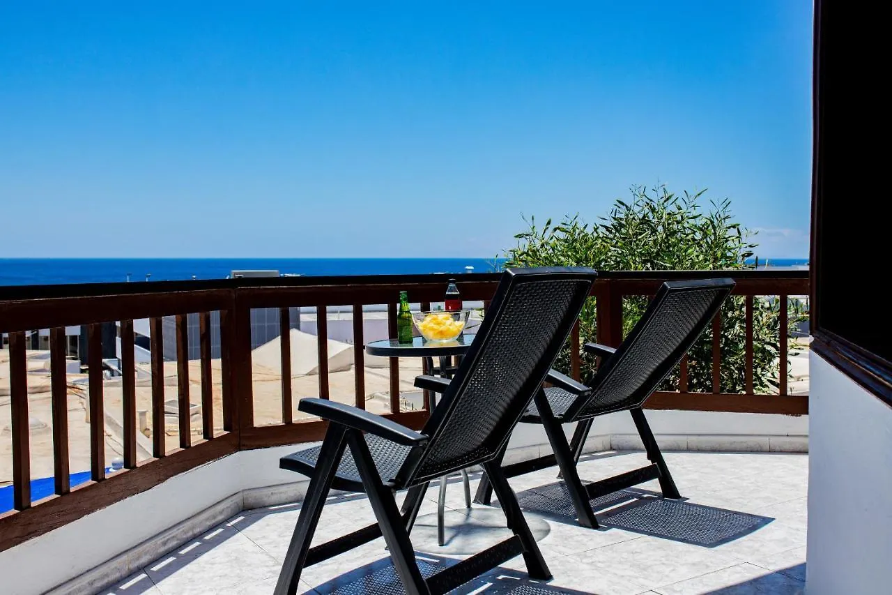 Penthouse Ocean View Puerto Del Carmen Apartment Puerto del Carmen  Spain